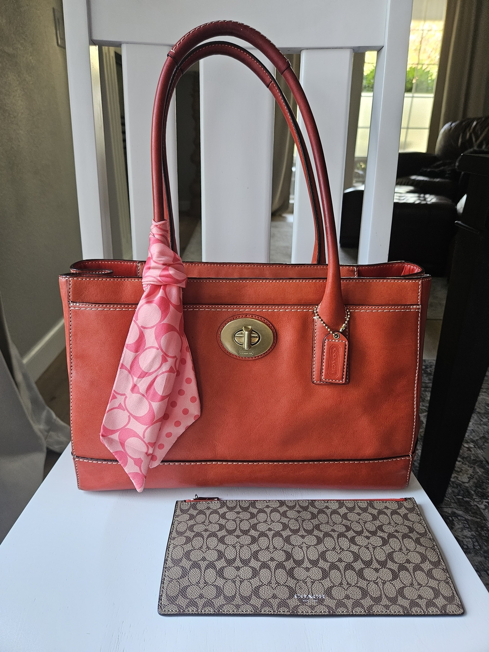 Vintage Coach Madeline Shoulder Bag With Signature Pouch & Twilly